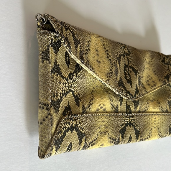 Ann Taylor Snakeskin Clutch - Picture 10 of 11
